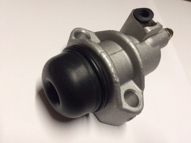 CLUTCH SLAVE CYLINDER (Morris JB Van) (1957- 61) 